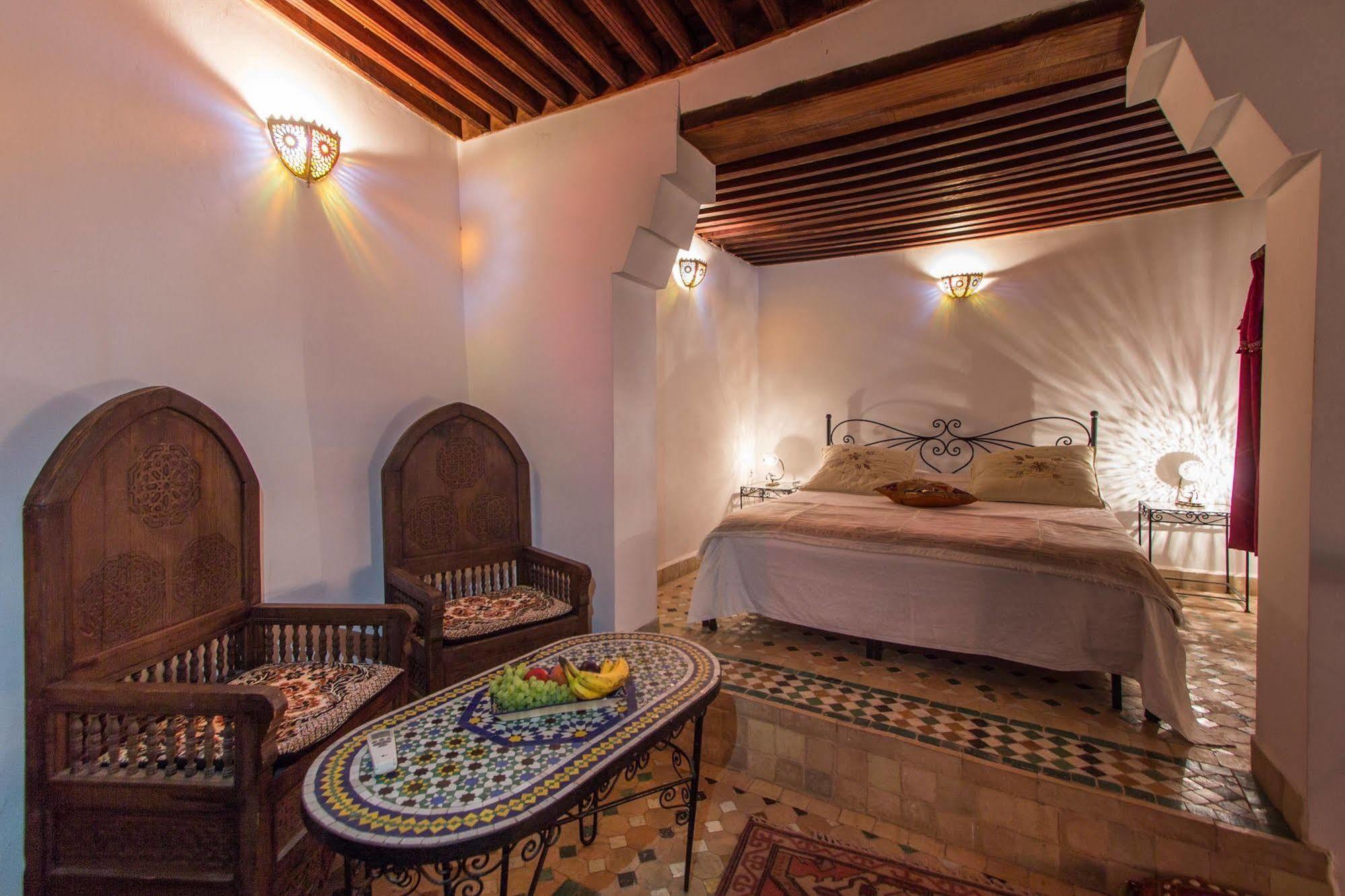 Dar Labchara Hotel Fez Buitenkant foto